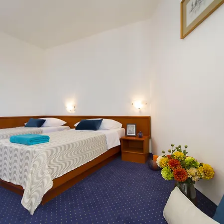 Hotel Laguna
