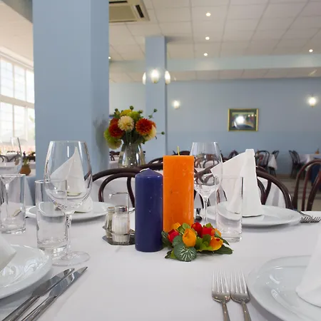 Laguna Hotel Gradac (Split-Dalmatia)