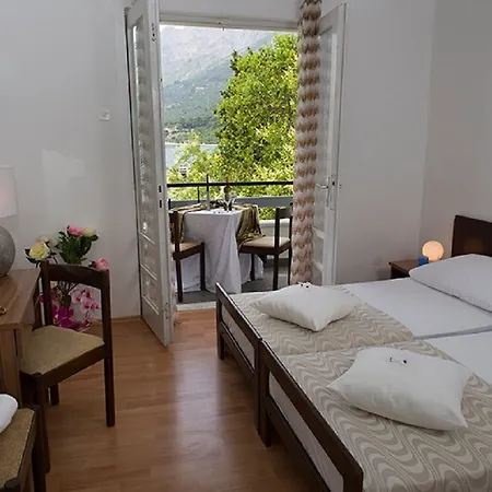 Laguna 2* Gradac (Split-Dalmatia)