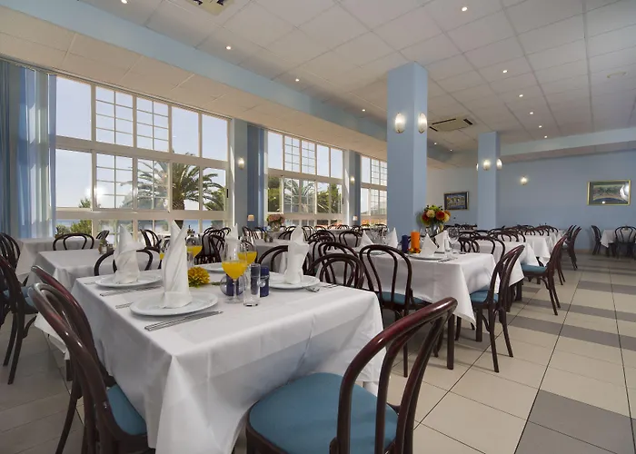 Laguna 2* Gradac (Split-Dalmatia)