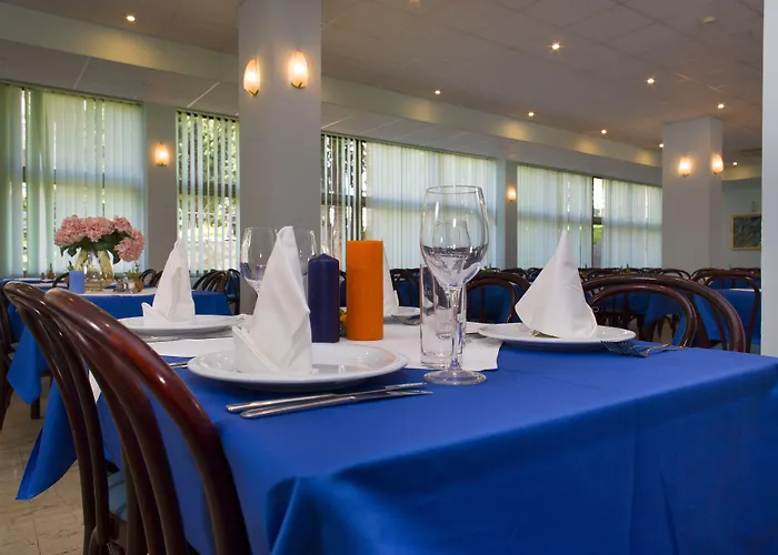 Laguna 2* Gradac (Split-Dalmatia)