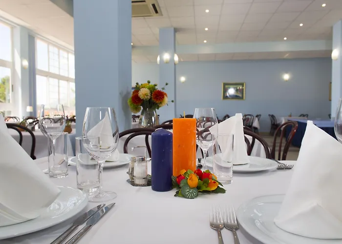 Laguna Hotel Gradac (Split-Dalmatia)