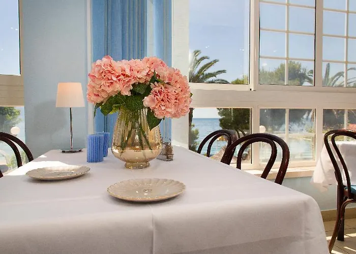 Hotel Laguna Gradac (Split-Dalmatia)